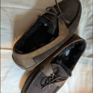 UGG Australia Men's Leather Ascot Slipper brown size 10